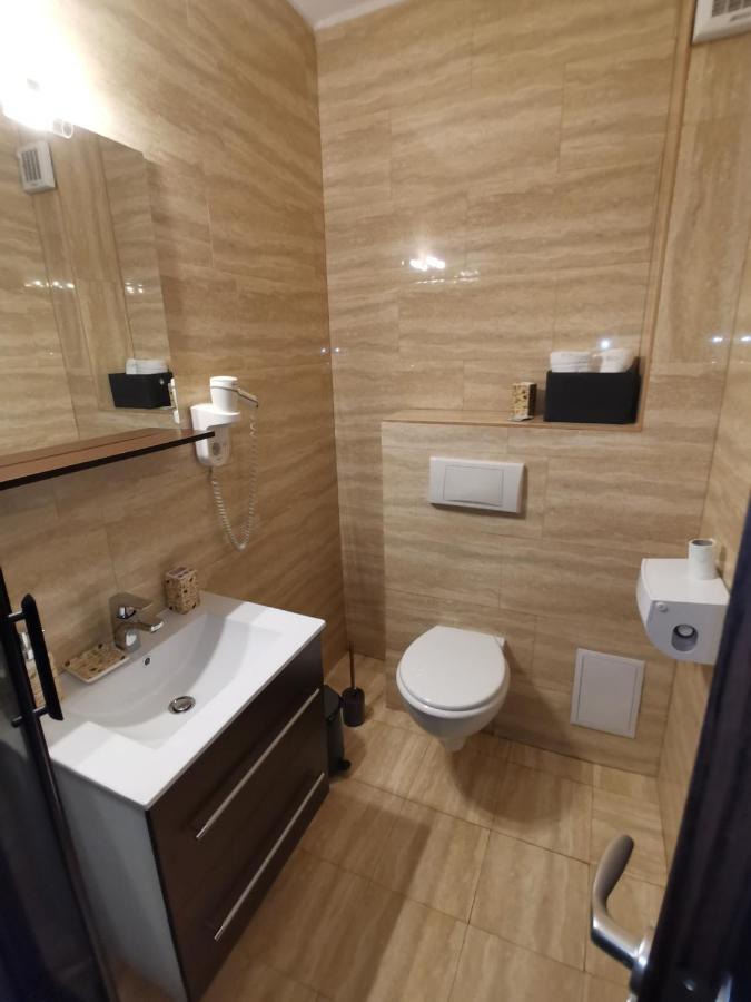 Bellavista Brasov Hotel Sacele Bagian luar foto