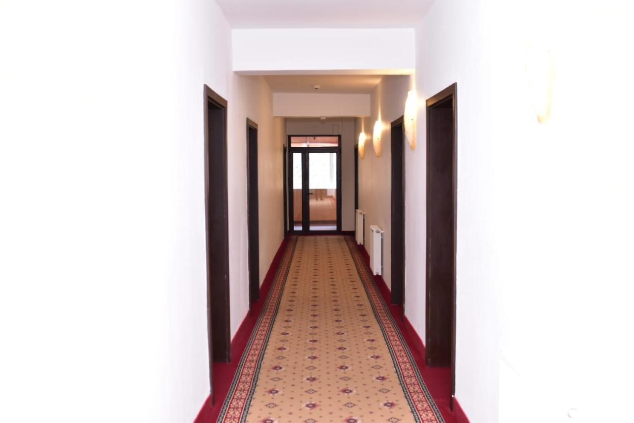 Bellavista Brasov Hotel Sacele Bagian luar foto
